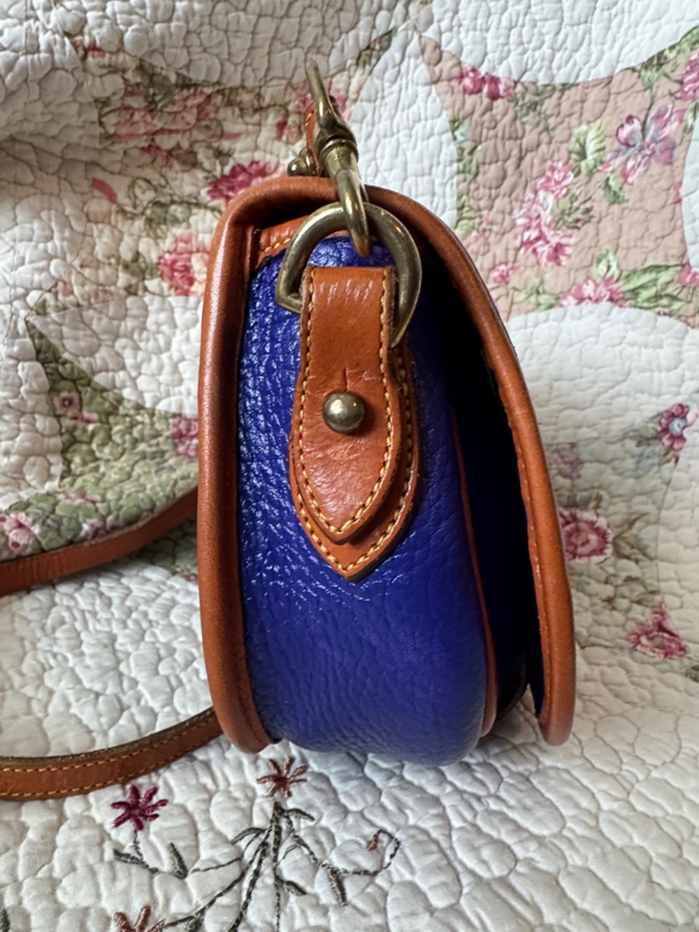 Vintage Dooney & Bourke Indigo Big Duck Crossbody Saddle Bag - Picture 4 of 11